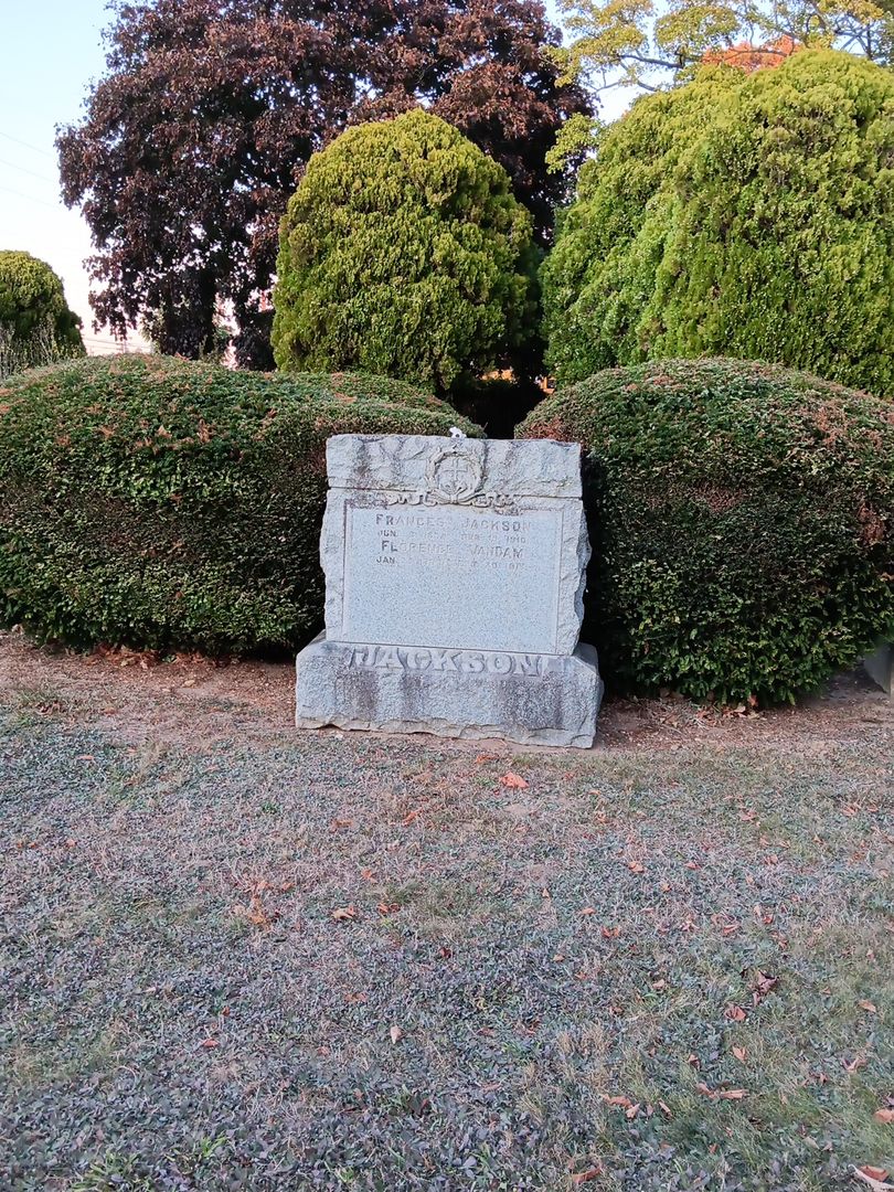 Frances Jackson's grave. Photo 1