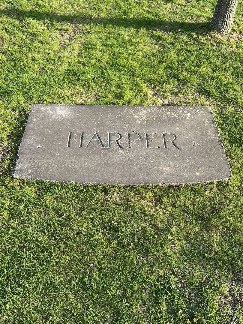 Margaret H. Dalrymple's grave. Photo 1