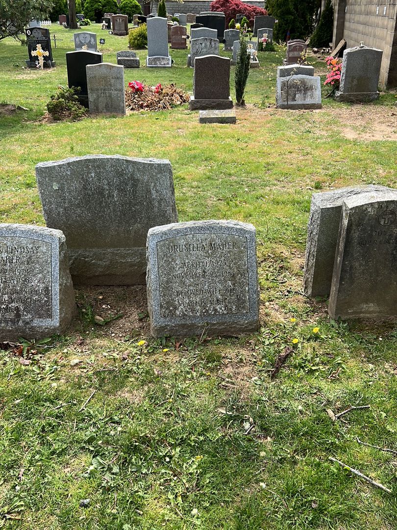 Drusilla A. Maher's grave. Photo 1